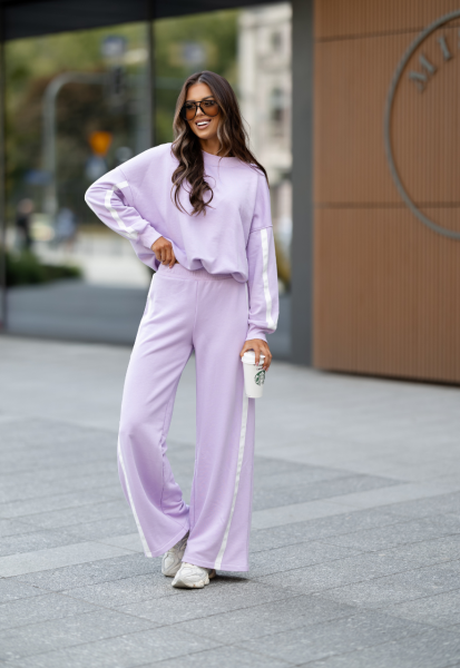 Dres VISION LILA, luźna bluza oraz spodnie typu szwedy. Zestaw w kolorze liliowym od polskiego producenta Cottonland.