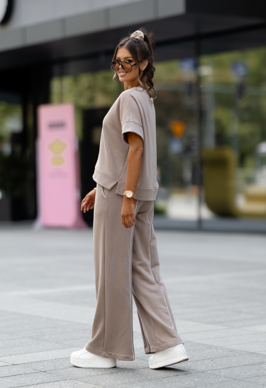 Dres bluza i szerokie spodnie - NASTI LATTE